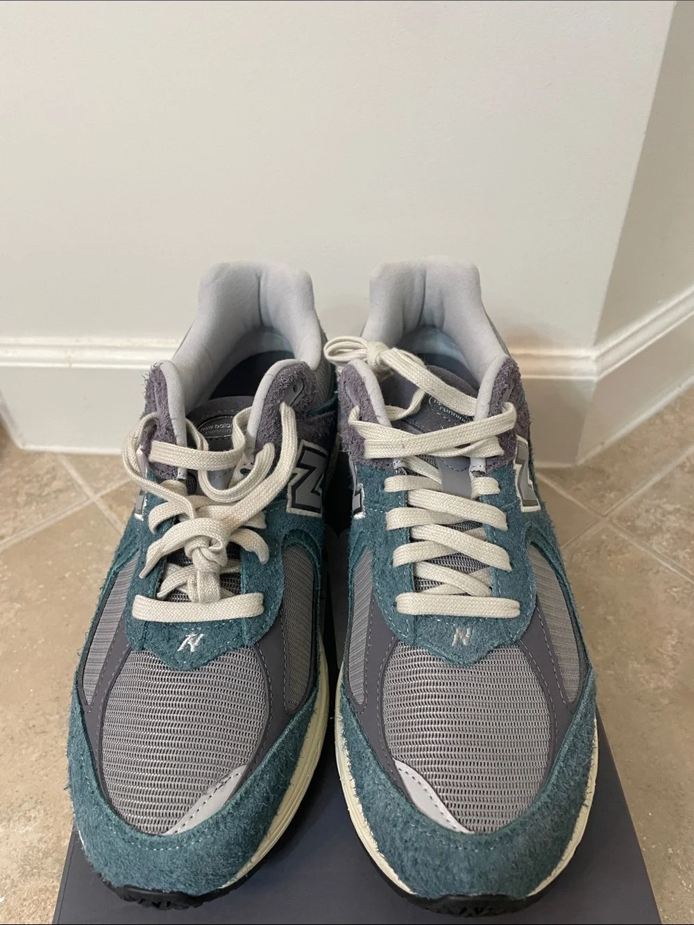 New Balance Teal & Gray Retro Runner